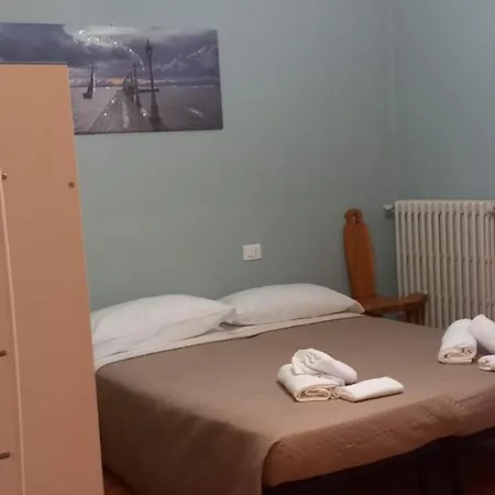Orchidea Al Sole בית הארחה *